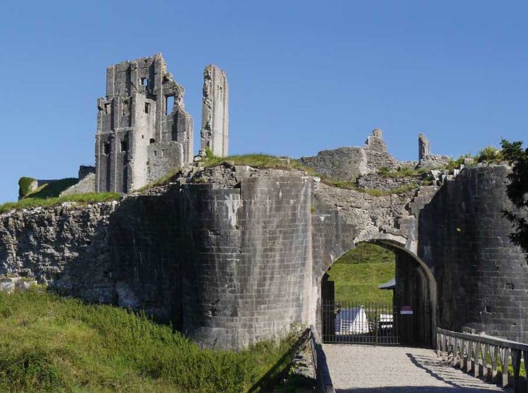 Corfe Castle Fi