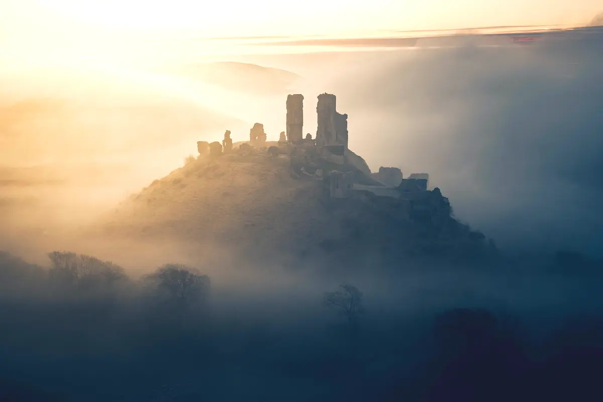 Corfe Castle Noresize