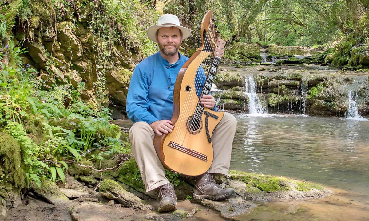 Jon Pickard in concert. Harp-Guitar – Exploring Music and Myth